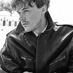 Chris_Briney_YSL_Paris2025_089_RTV.jpg